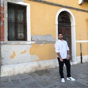 Meet your Posher, Ahmad